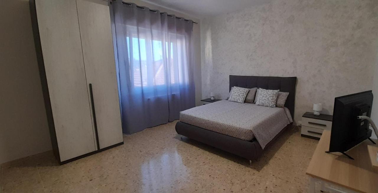 La Dimora Dei Musicisti Bed & Breakfast Castelfidardo Bagian luar foto