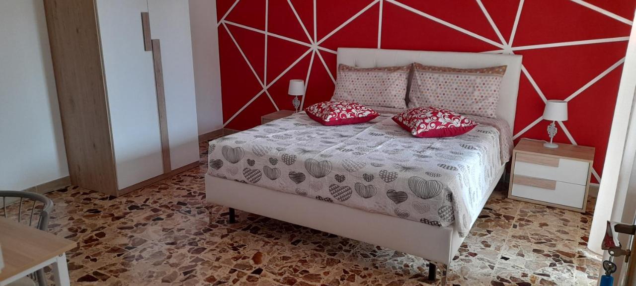 La Dimora Dei Musicisti Bed & Breakfast Castelfidardo Bagian luar foto