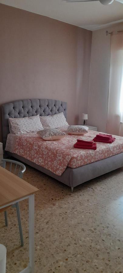La Dimora Dei Musicisti Bed & Breakfast Castelfidardo Bagian luar foto