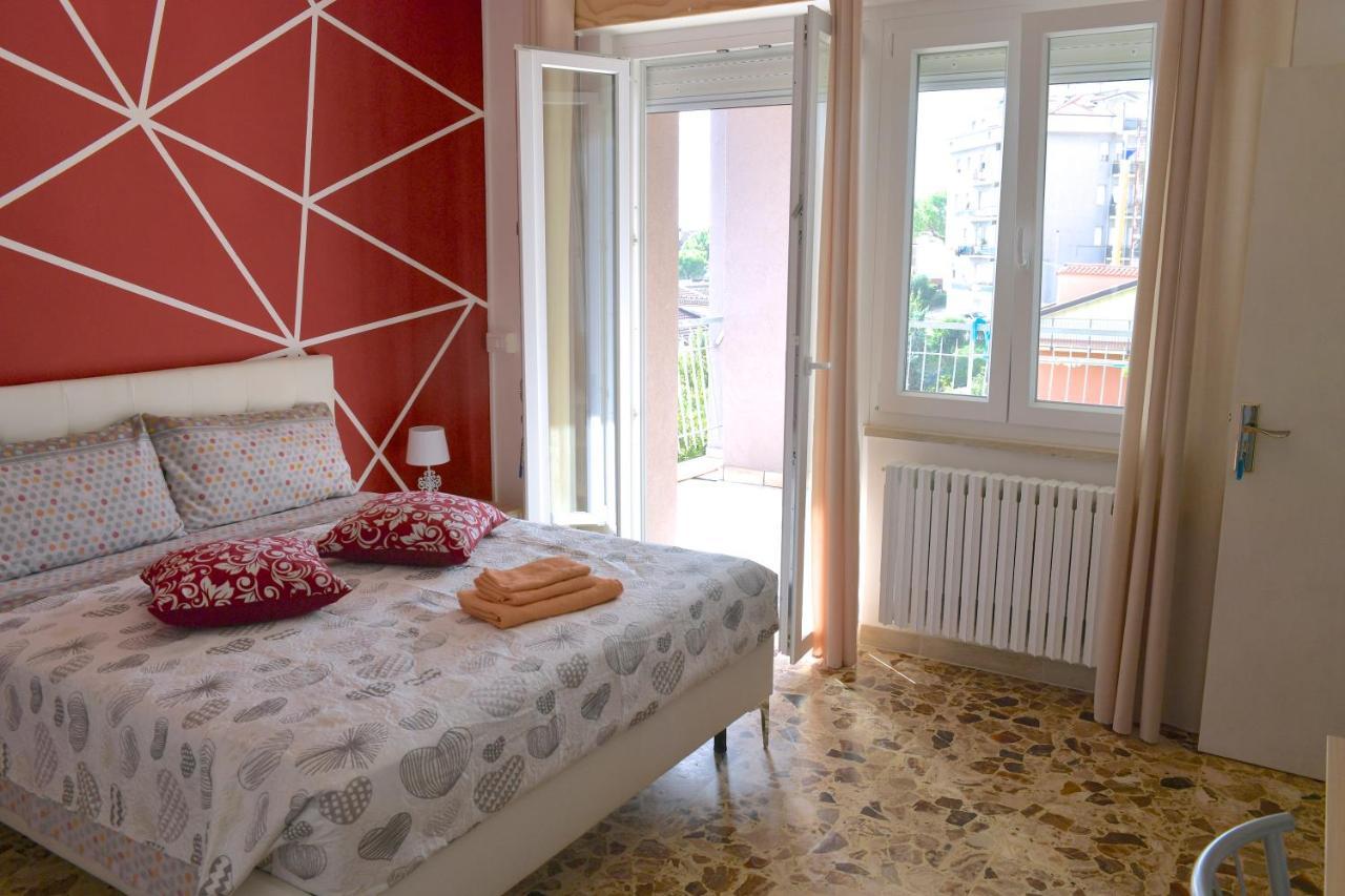 La Dimora Dei Musicisti Bed & Breakfast Castelfidardo Bagian luar foto