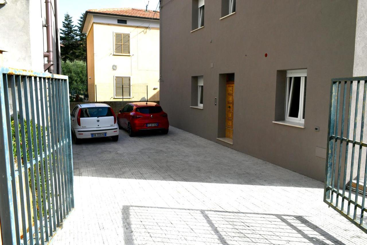La Dimora Dei Musicisti Bed & Breakfast Castelfidardo Bagian luar foto
