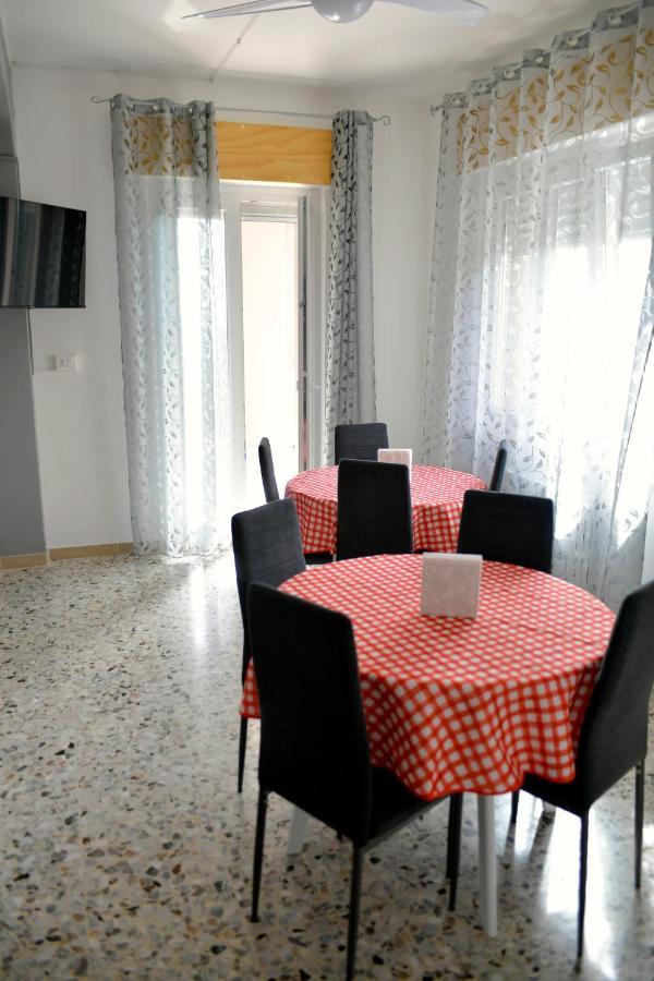 La Dimora Dei Musicisti Bed & Breakfast Castelfidardo Bagian luar foto